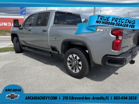 Used 2024 Chevrolet Silverado 2500 Custom w/ Custom Value Package AWD/4WD image 5