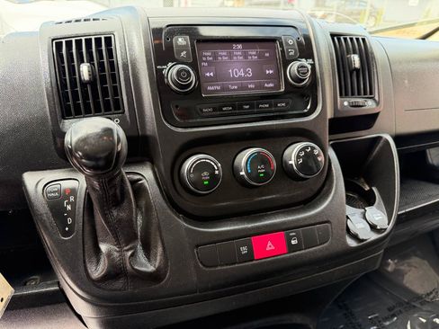 Used 2021 RAM ProMaster 2500 FWD image 22