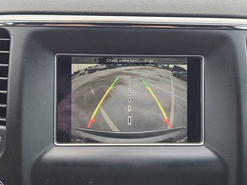 Used 2018 Jeep Grand Cherokee Limited image 20