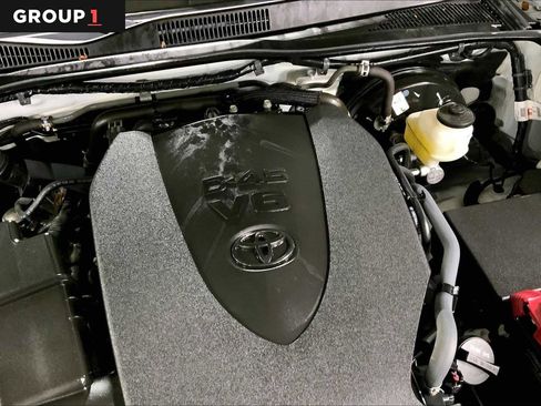 Used 2023 Toyota Tacoma SR5 image 33