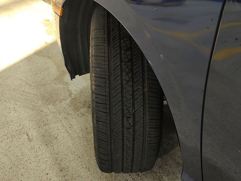 Used 2024 Honda Odyssey Touring image 40