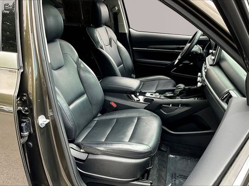 Used 2021 Kia Telluride S FWD image 30