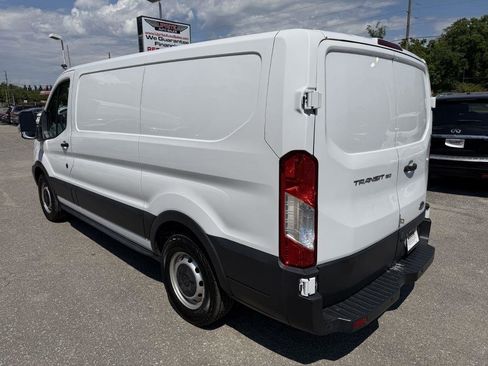 Used 2019 Ford Transit 150 130 Low Roof RWD image 7