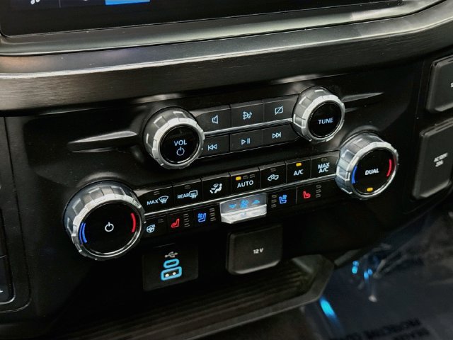Used 2024 Ford F250 Lariat w/ Tremor Off-Road Package AWD/4WD image 16