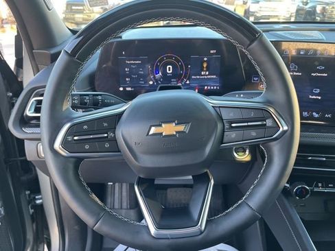 Used 2025 Chevrolet Traverse High Country w/ LPO, Floor Liner Package image 13