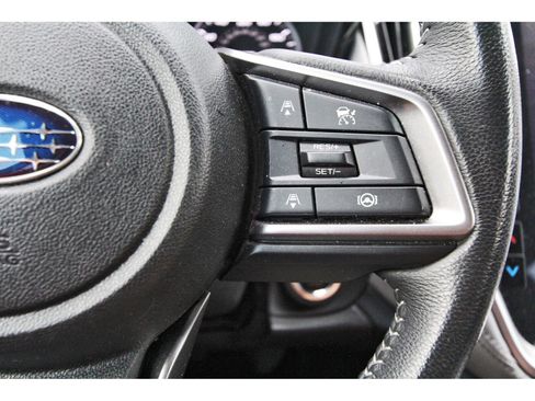 Used 2024 Subaru Outback Premium AWD/4WD image 16
