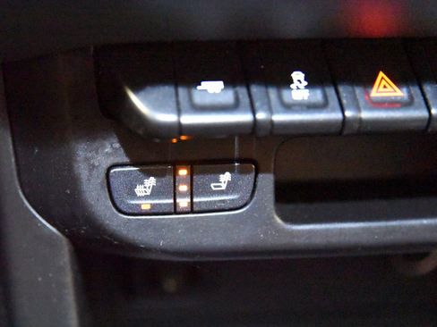 Used 2022 Chevrolet Colorado Z71 image 19