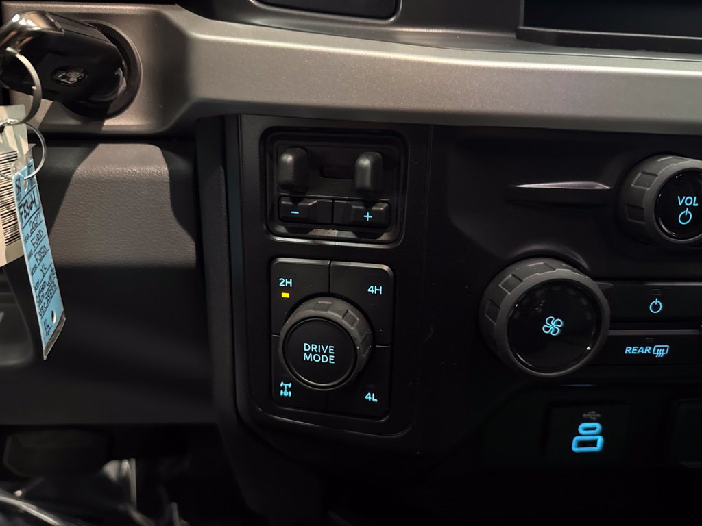 New 2027 Ford F350 XL w/ STX Appearance Package AWD/4WD image 25