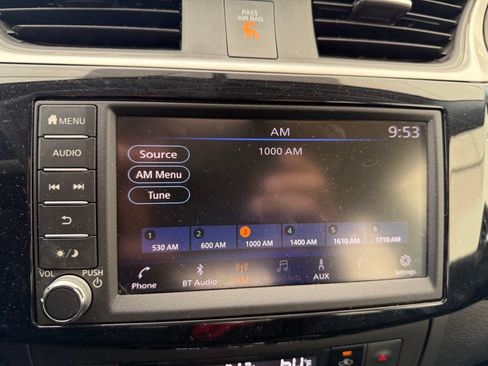 Used 2019 Nissan Sentra SV FWD image 27