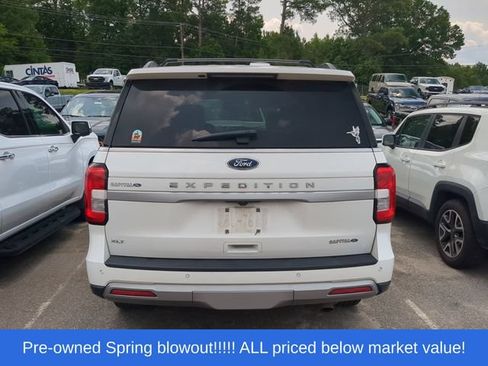 Used 2024 Ford Expedition XLT AWD/4WD image 3