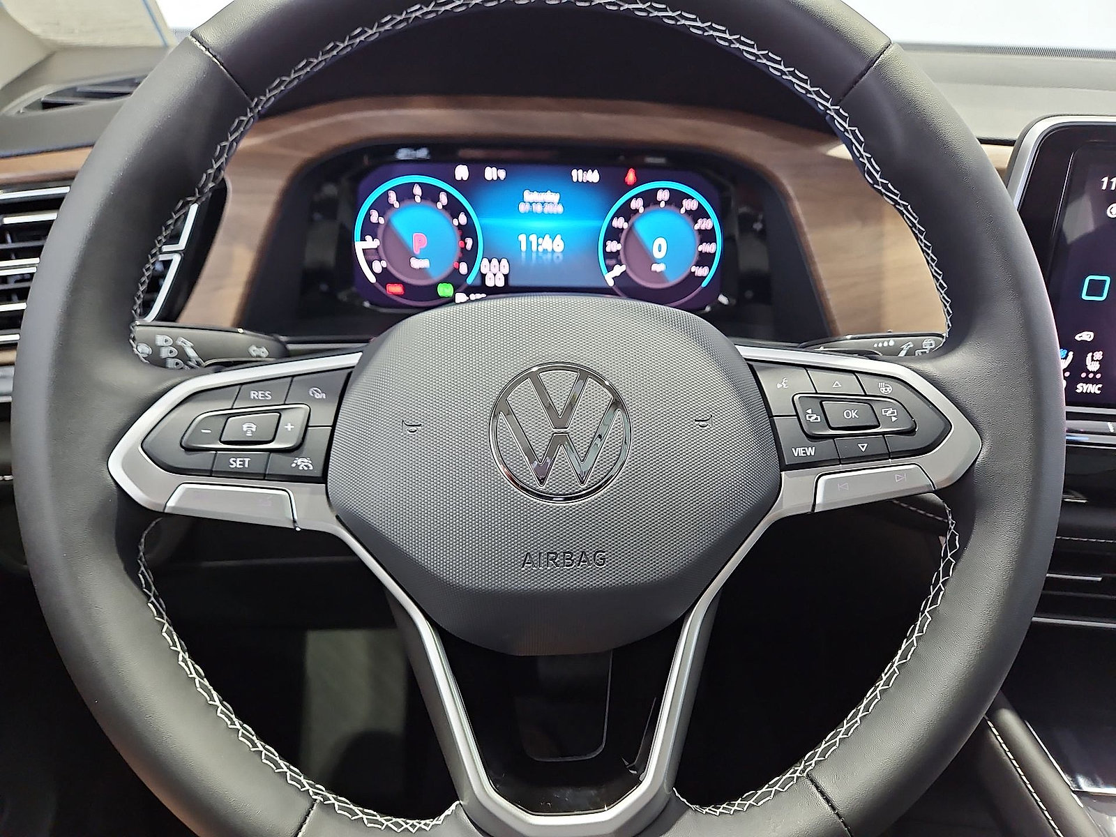 New 2026 Volkswagen Atlas SE FWD image 22