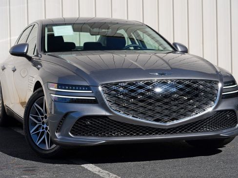 Used 2025 Genesis G80 2.5T AWD/4WD image 2