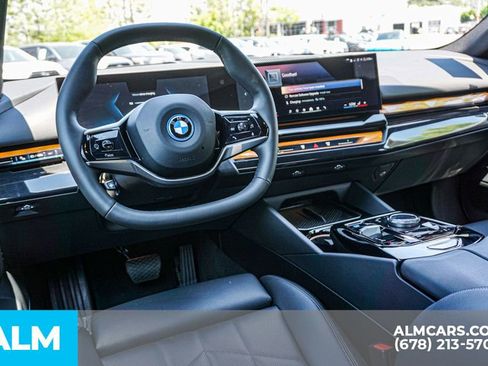 Used 2024 BMW i5 eDrive40i image 28