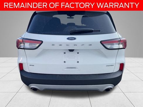 Used 2022 Ford Escape SE w/ Cold Weather Package image 5