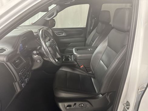 Used 2022 Chevrolet Tahoe Z71 w/ Off-Road Capability Package image 17