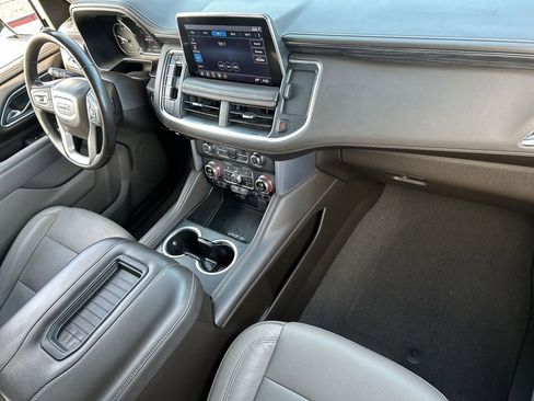 Used 2021 GMC Yukon SLT image 29