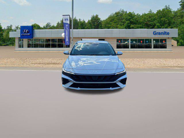 New 2026 Hyundai Elantra Hybrid FWD image 3