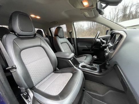 Used 2017 Chevrolet Colorado Z71 image 13