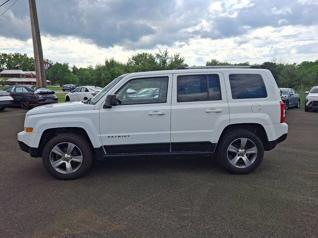 Used 2017 Jeep Patriot High Altitude AWD/4WD image 6