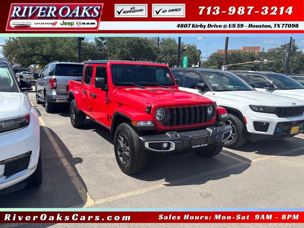 Used 2024 Jeep Gladiator Sport AWD/4WD image 1