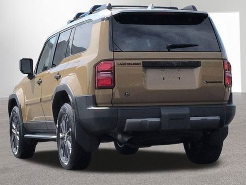 New 2026 Toyota Land Cruiser AWD/4WD image 8
