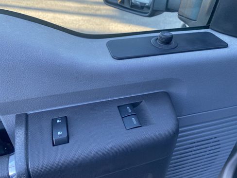 Used 2016 Ford F250 XL w/ Power Equipment Group image 15