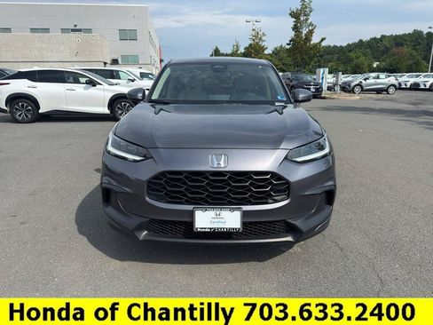 Certified 2024 Honda HR-V LX image 2
