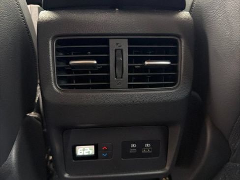 Used 2021 Nissan Rogue SL w/ Premium Package AWD/4WD image 9