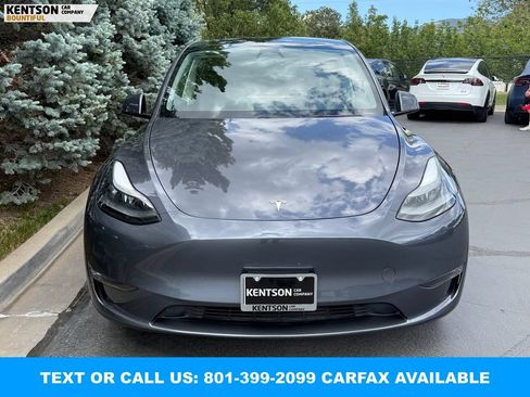Used 2023 Tesla Model Y Long Range AWD/4WD image 2