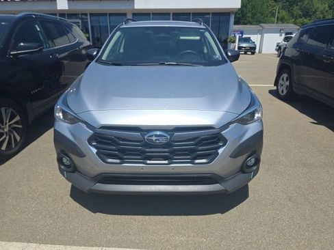 Used 2024 Subaru Crosstrek 2.0i Premium AWD/4WD image 8