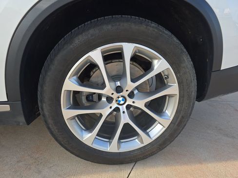 Used 2020 BMW X5 xDrive40i w/ Premium Package AWD/4WD image 33