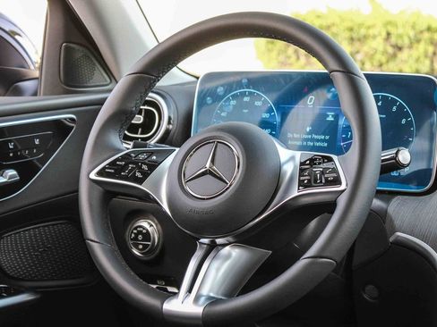New 2026 Mercedes-Benz C 300 4MATIC Sedan image 15
