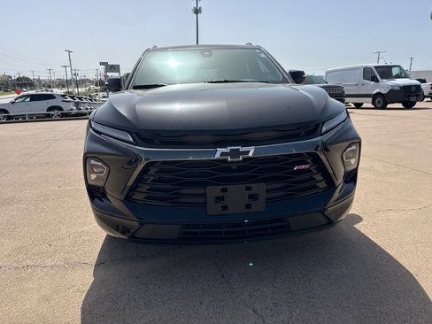 Used 2025 Chevrolet Blazer RS w/ Driver Confidence II Package FWD image 2