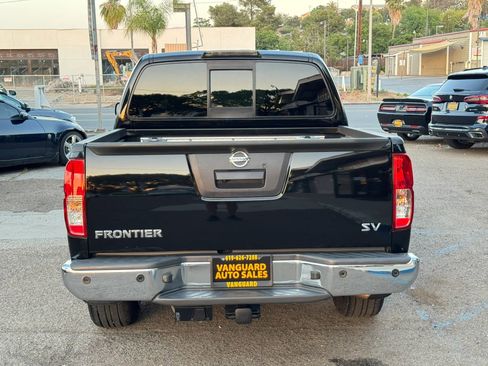 Used 2014 Nissan Frontier SV w/ SV Value Truck Package RWD image 36