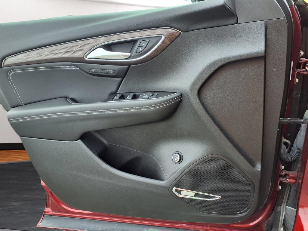 Certified 2023 Buick Envision Avenir AWD/4WD image 15