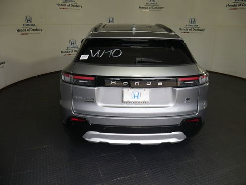 New 2025 Honda Prologue Touring image 5