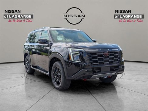 New 2025 Nissan Armada PRO-4X w/ Pro-4X Premium Package image 7