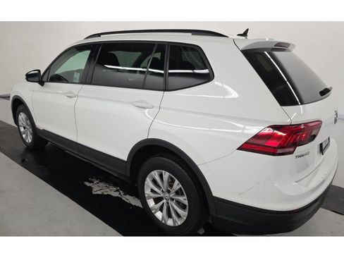 Used 2020 Volkswagen Tiguan S FWD image 3