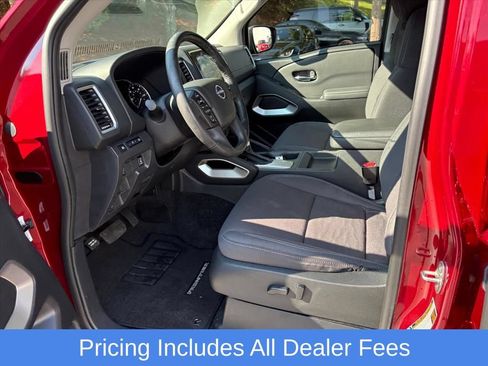 Used 2022 Nissan Frontier SV w/ Technology Package RWD image 17