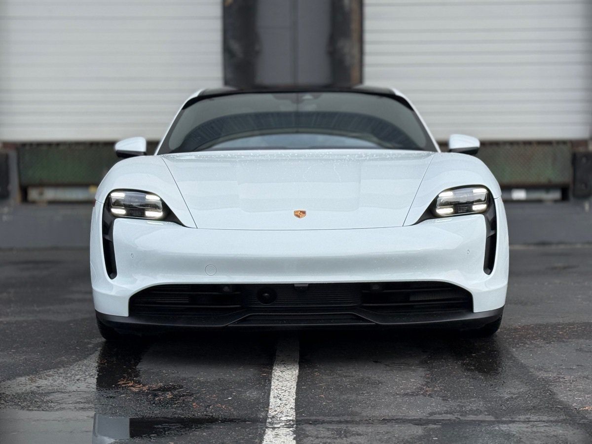 Used 2023 Porsche Taycan RWD image 8