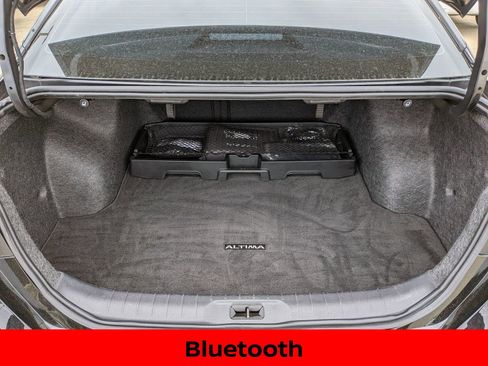 Certified 2023 Nissan Altima 2.5 SR w/ SR Premium Package FWD image 9