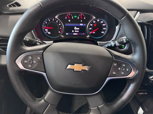 Used 2023 Chevrolet Traverse LT AWD/4WD image 14