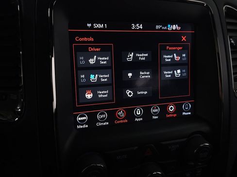 Used 2020 Dodge Durango R/T w/ Technology Group RWD image 29