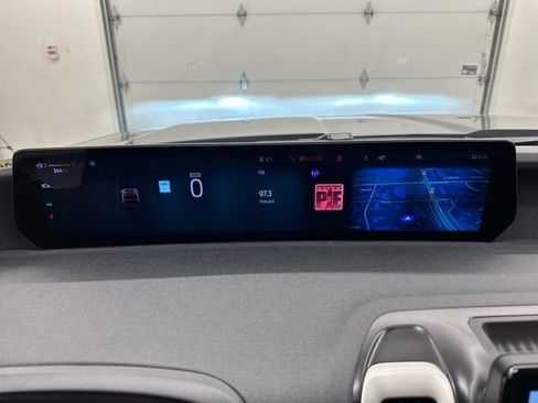 New 2025 Ford Expedition Active image 38