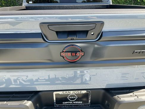 New 2025 Nissan Frontier PRO-4X w/ Black Accent Package image 11