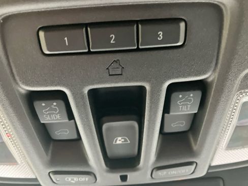 Used 2022 Chevrolet Silverado 3500 High Country w/ Z71 Off-Road Package image 25