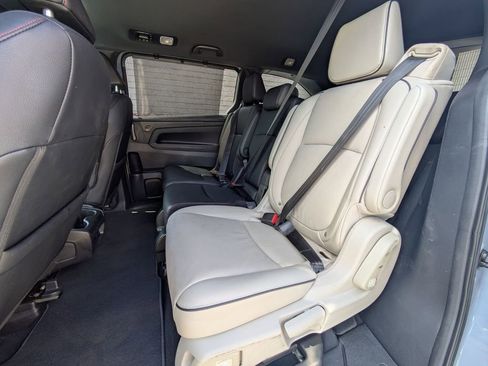 Used 2025 Honda Odyssey Sport-L image 26