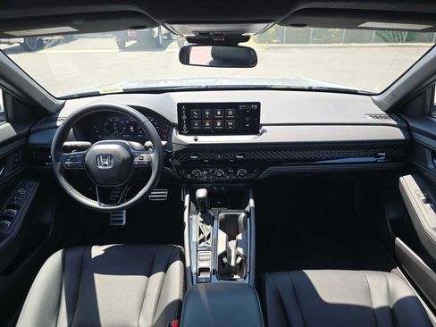 Used 2025 Honda Accord Sport image 20