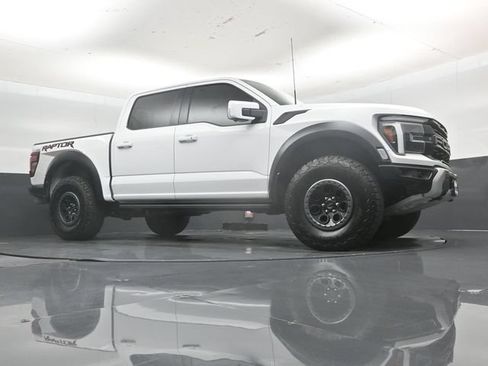 Used 2024 Ford F150 Raptor AWD/4WD image 45