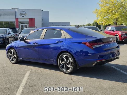 Used 2023 Hyundai Elantra Limited w/ Winter Weather Package FWD image 3